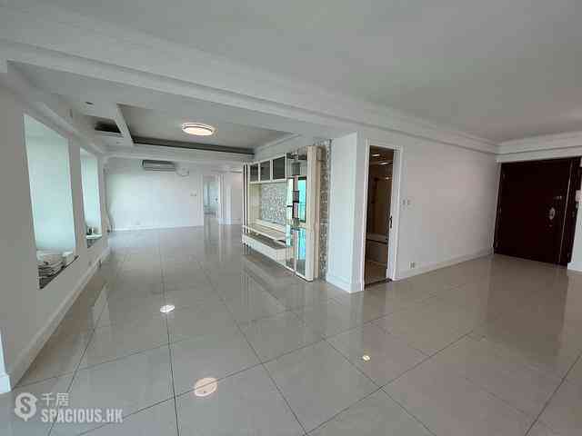 Tung Chung - Caribbean Coast Phase 3 Carmel Cove Lux Living (Tower 12) 06