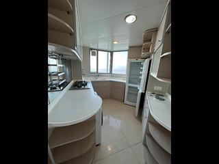 Tung Chung - Caribbean Coast Phase 3 Carmel Cove Lux Living (Tower 12) 07