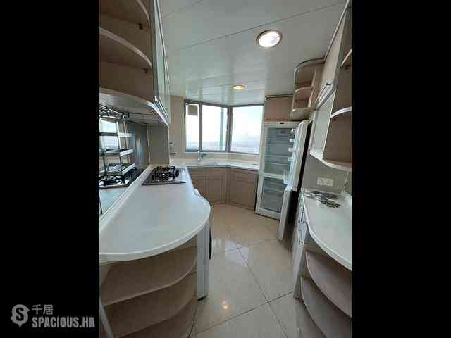 Tung Chung - Caribbean Coast Phase 3 Carmel Cove Lux Living (Tower 12) 07