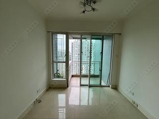 Lohas Park - Lohas Park Phase 1 The Capitol Tower 1 02