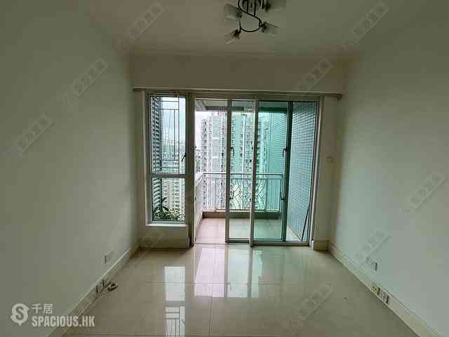 Lohas Park - Lohas Park Phase 1 The Capitol Tower 1 02