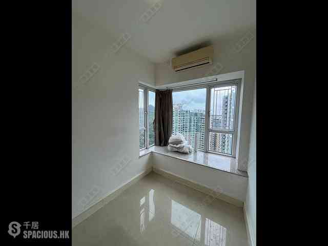 Lohas Park - Lohas Park Phase 1 The Capitol Tower 1 05