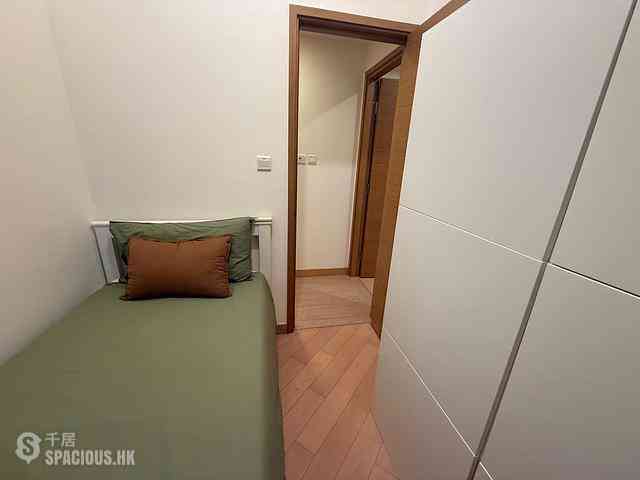 Tung Chung - Century Link Phase 1 Tower 3B 04