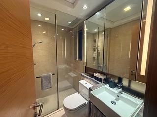 Tung Chung - Century Link Phase 1 Tower 3B 06