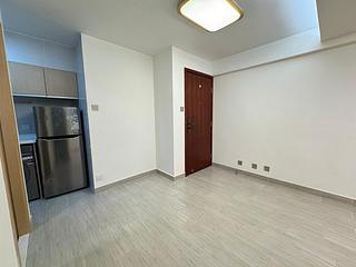 Happy Valley - Mayfair Court 05