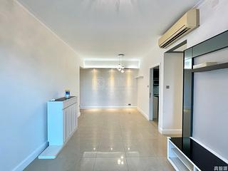Lohas Park - Lohas Park Phase 1 The Capitol Tower 3 05