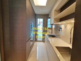 Mid Levels Central - Argenta 07