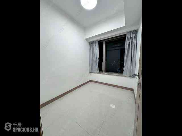 Tsuen Wan - Ocean Pride Phase 3A Ocean Supreme Block 5A 05