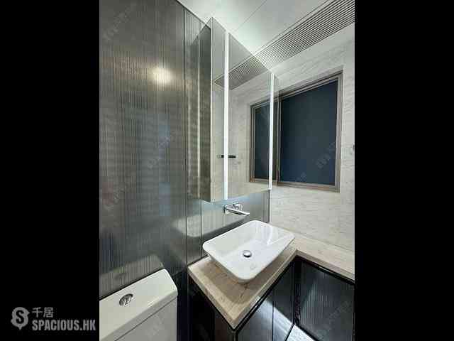 Tsuen Wan - Ocean Pride Phase 3A Ocean Supreme Block 5A 08