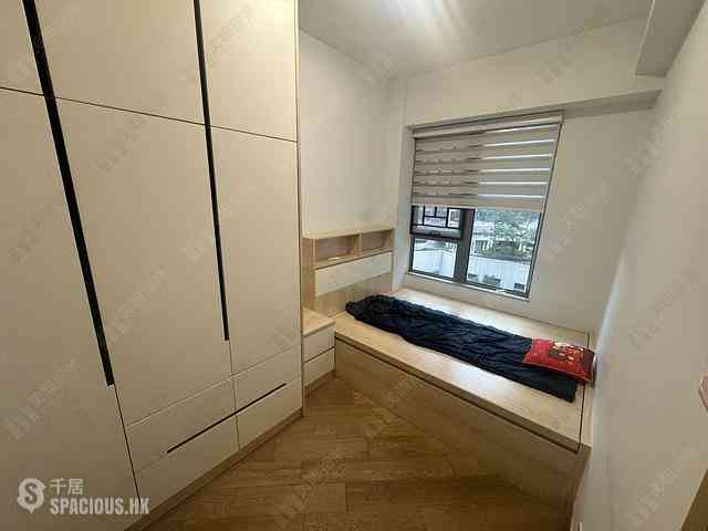 Tsuen Wan - Parc City Block 7 03