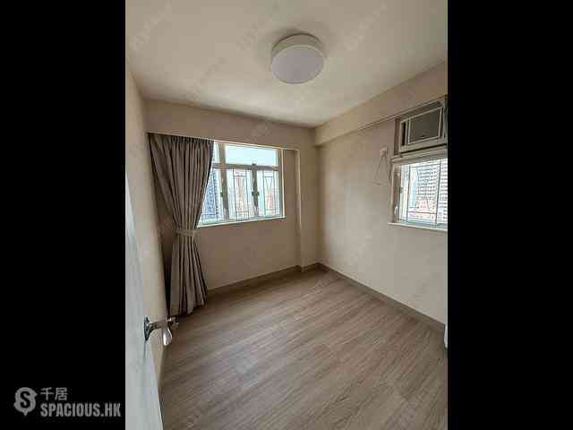 Sai Ying Pun - King Ming Mansion 13