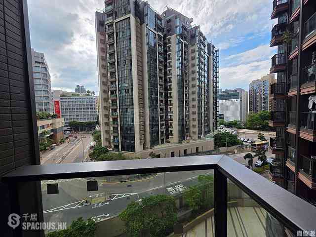 Ho Man Tin - Mantin Heights Block 10 08