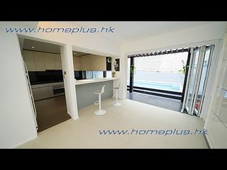 Clear Water Bay - Little Palm Villa 06
