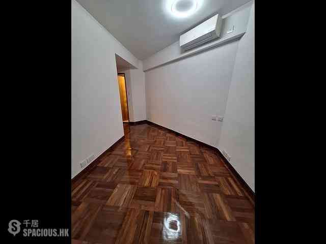 Tsing Yi - Tierra Verde Phase 1 Block 5 24