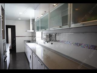 Happy Valley - Beverly Hill Block J 03