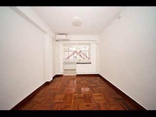 Mid Levels West - Hing Wah Mansions 07