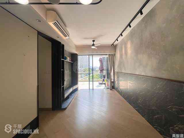 Tseung Kwan O - The Wings Ocean Wings Block 7B 05