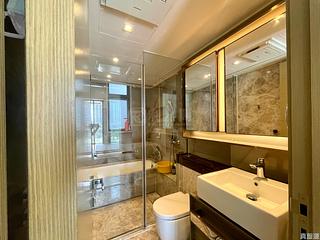 Tseung Kwan O - The Wings Ocean Wings Block 7B 08