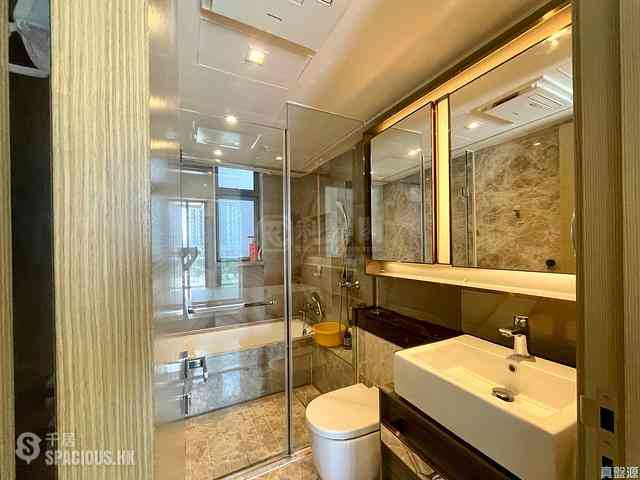 Tseung Kwan O - The Wings Ocean Wings Block 7B 08