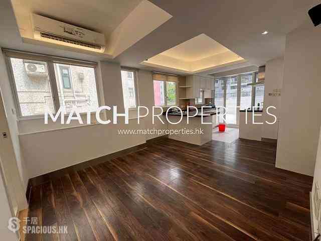 Sai Ying Pun - Sun Luen Building 05