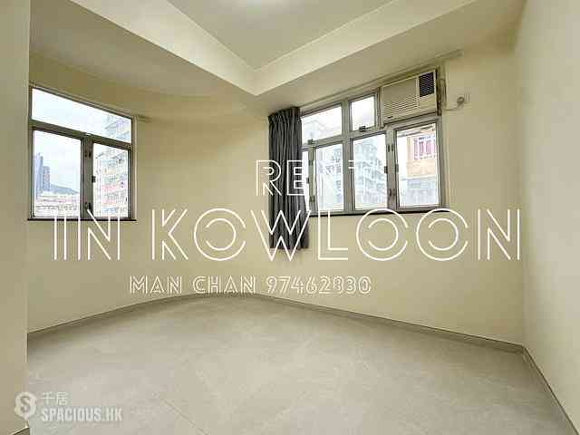 Mong Kok - Lee Hing Building 04