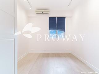 Pok Fu Lam - Baguio Villa Block 32 08