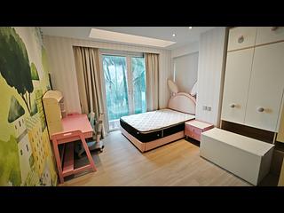 The Peak - 28, Gough Hill Road 08