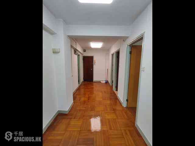 Wan Chai - Kin Lee Building Block A 06