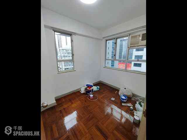 Wan Chai - Kin Lee Building Block A 07