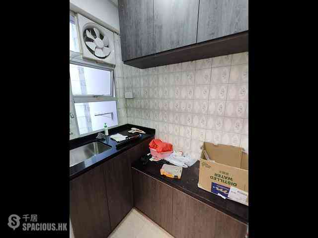Wan Chai - Kin Lee Building Block A 11