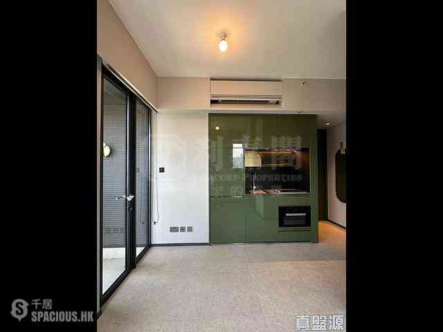 Ho Man Tin - Timber House 03
