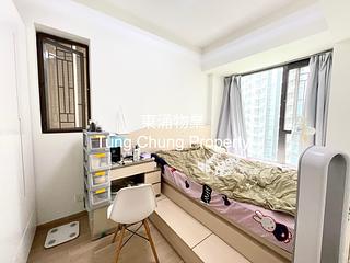 Tung Chung - The Visionary Tower 10 06