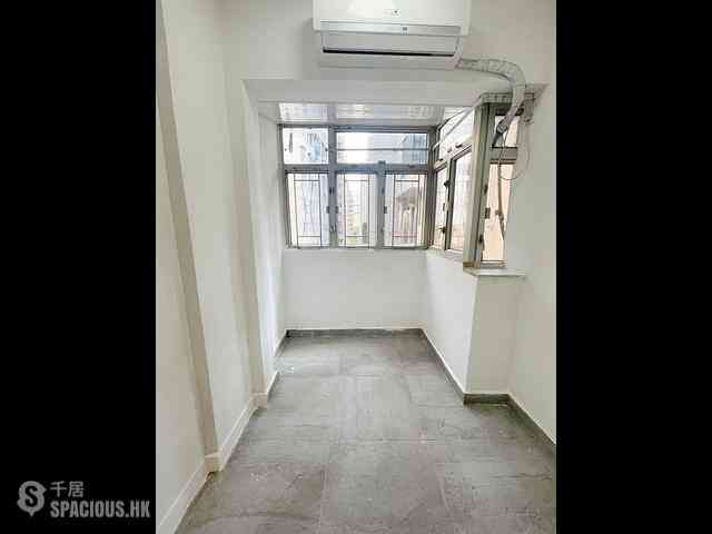 North Point - Tung Fat Building 03