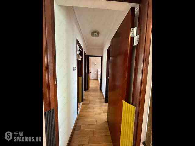 Kennedy Town - University Heights Block 2 16