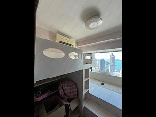 Kennedy Town - University Heights Block 2 18