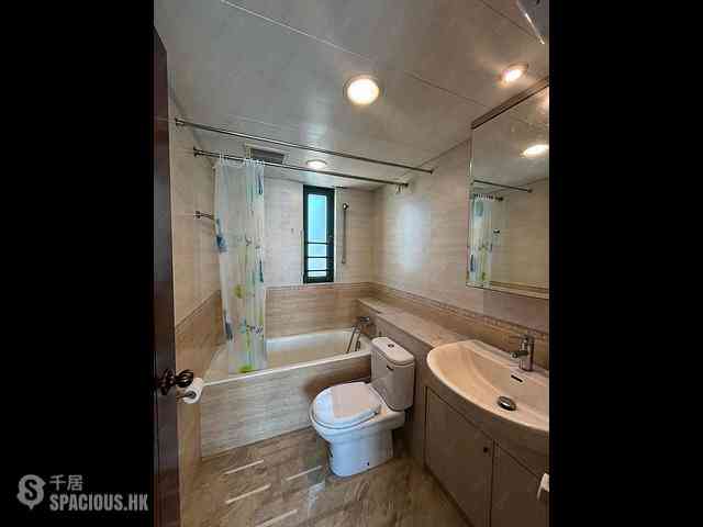 Kennedy Town - University Heights Block 2 25