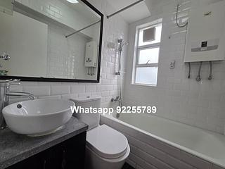 Sai Ying Pun - Good View Court 07