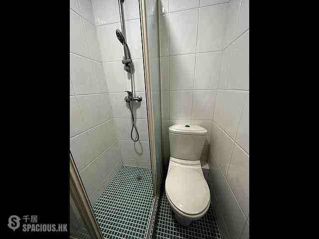 Sai Ying Pun - 406-412, Queen's Road West 07