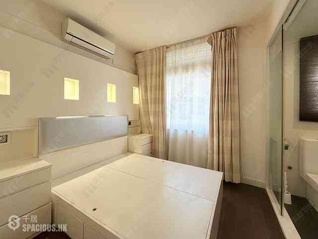 Kennedy Town - Hee Wong Terrace Block 4 02