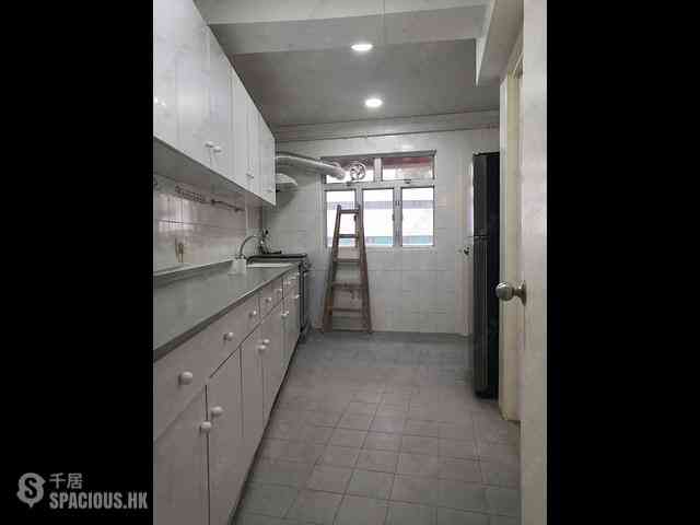 Braemar Hill - Hilltop Mansion Block C-D 13