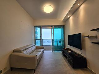 Tung Chung - Coastal Skyline Phase 3 La Rossa Block B (Block 8) 05