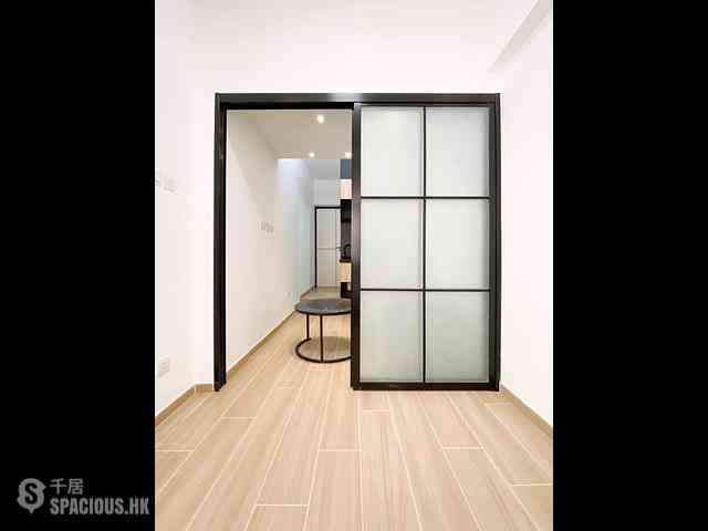 North Point - Majestic Apartments 01