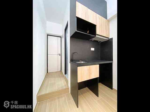 North Point - Majestic Apartments 04