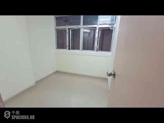 Quarry Bay - Tai Sing House 02