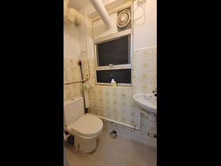 Quarry Bay - Tai Sing House 04