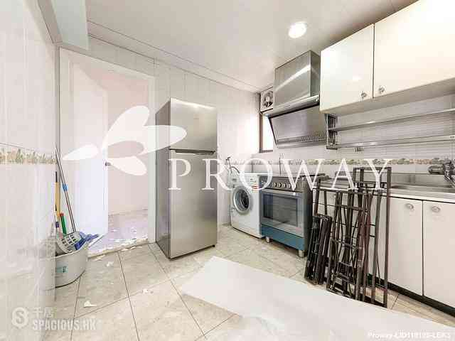 Tai Hang - 3-3E, Wang Fung Terrace 06