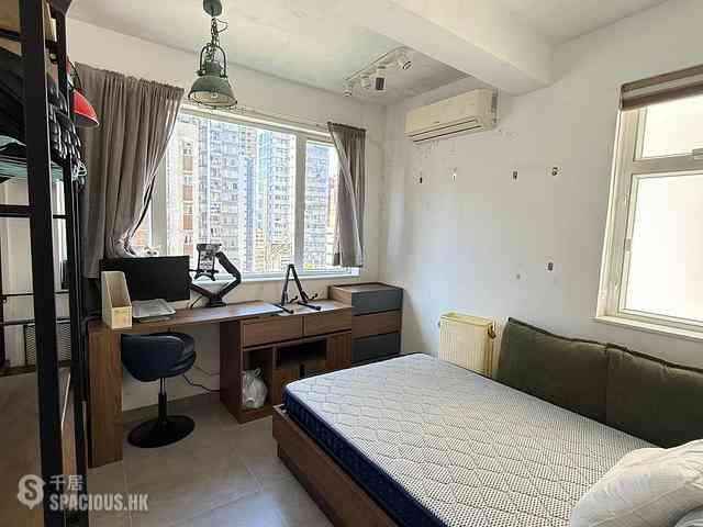 Sai Ying Pun - 25, High Street 04