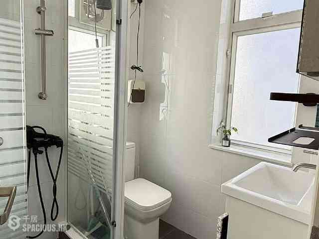 Sai Ying Pun - 25, High Street 05