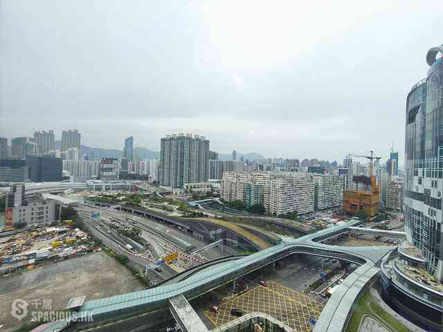 West Kowloon - Sorrento Phase 1 Block 5 01