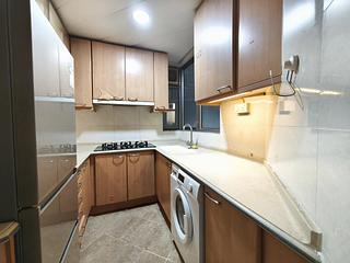 West Kowloon - Sorrento Phase 1 Block 5 07